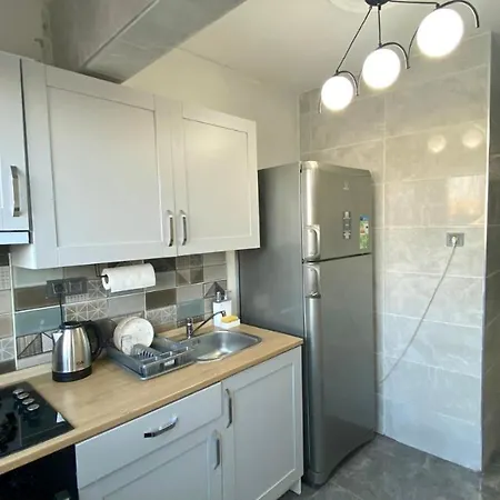 Newly Refurbished 2 Bedroom In The Heart Of Lejlighed Istanbul